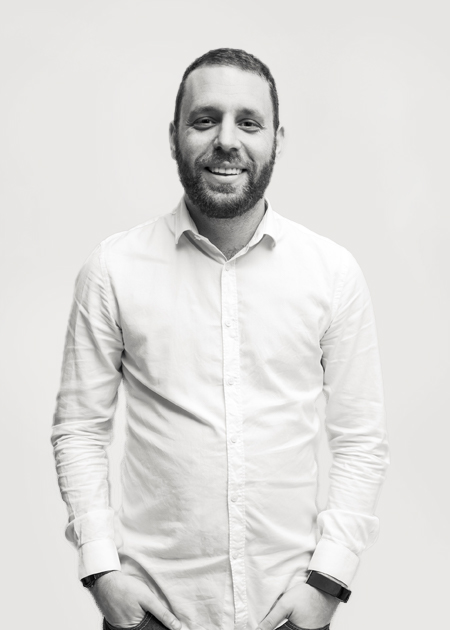 Ryan Peoplepage Headshots (1)